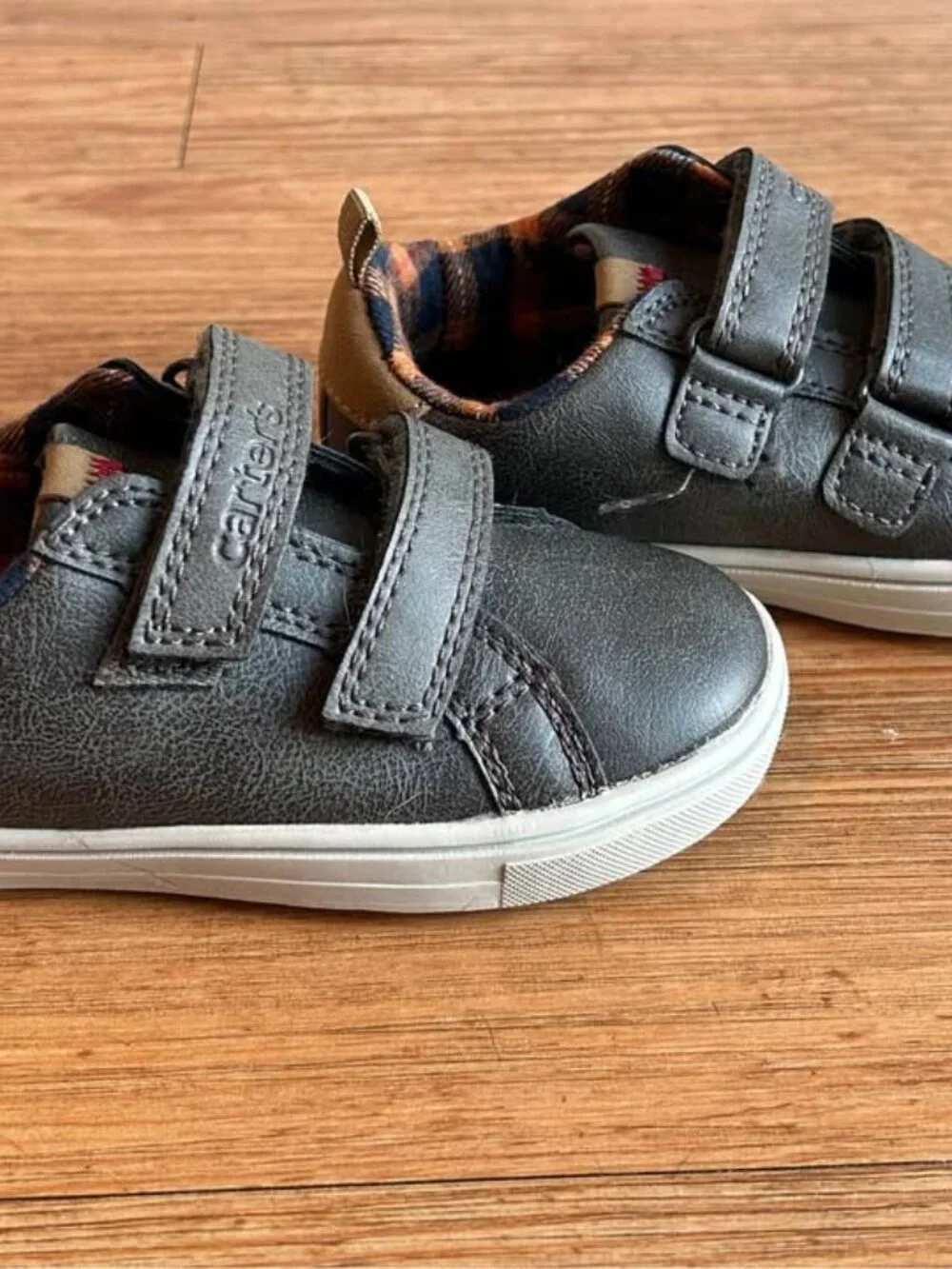 Carter’s Toddler Sneakers (Size 8)